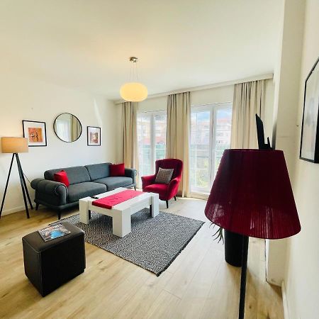 4 Llullat - City Center Apartment Pristina Eksteriør bilde