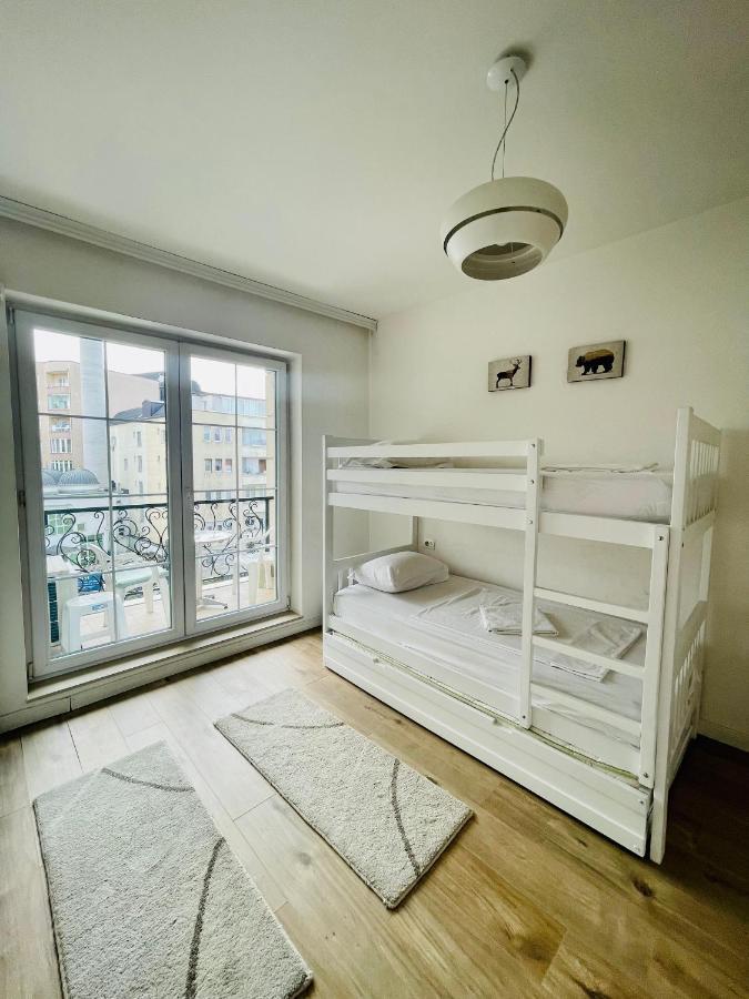 4 Llullat - City Center Apartment Pristina Eksteriør bilde